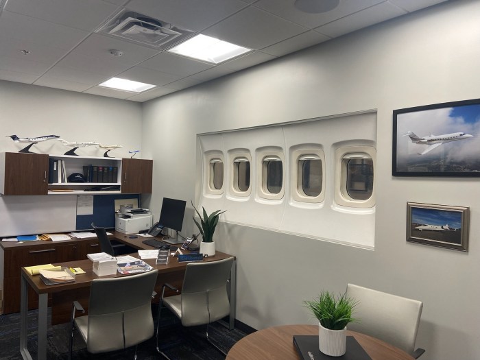 Airplane decor for office